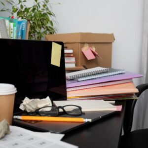 Pare de Procrastinar: 7 Passos para Organizar o Home Office Hoje